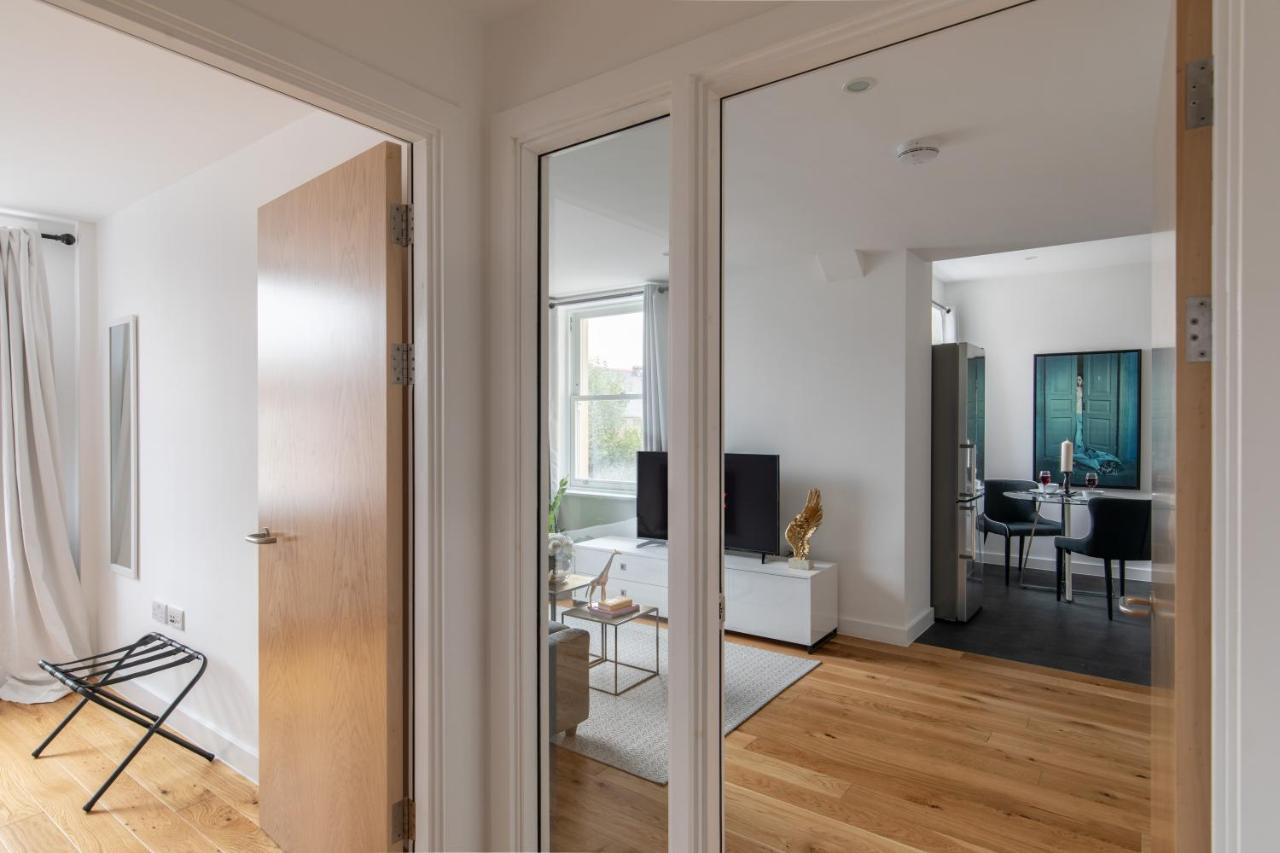 Homely - Prestige Camden Apartment *