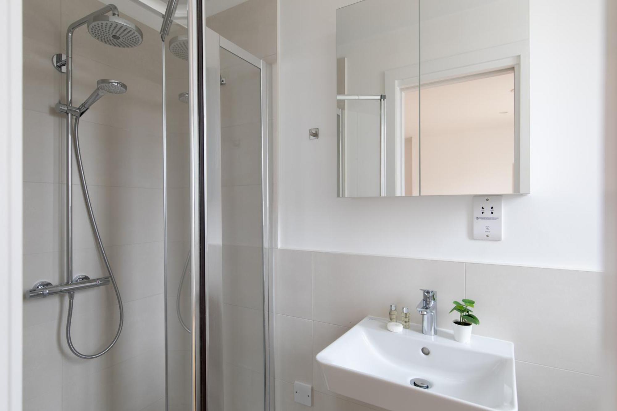 Homely - Prestige Camden * London